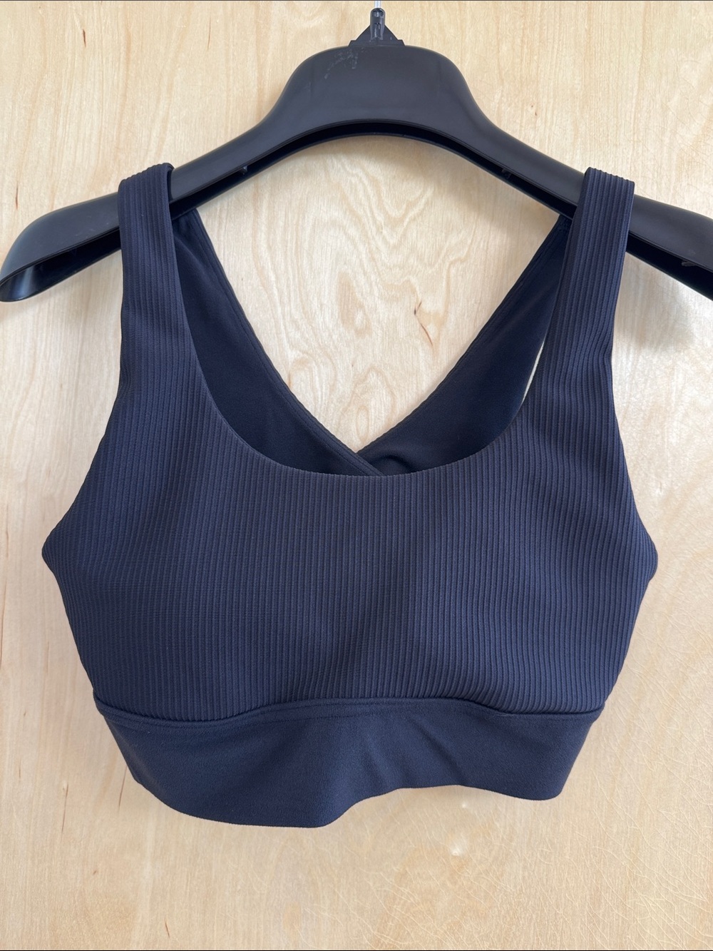 Athleta Black Ribbed Cross-Back Sports Bralette